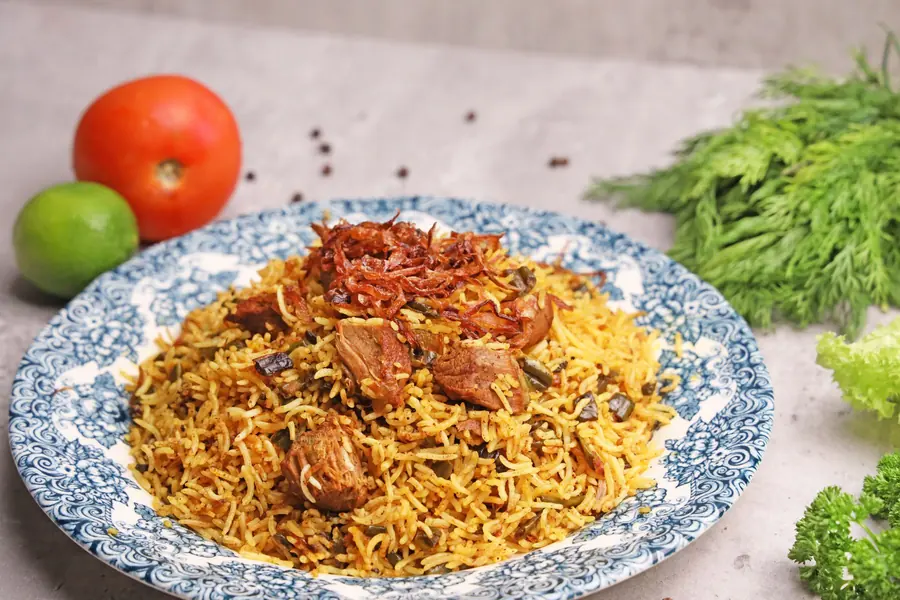 A platter of spiced rice with meat