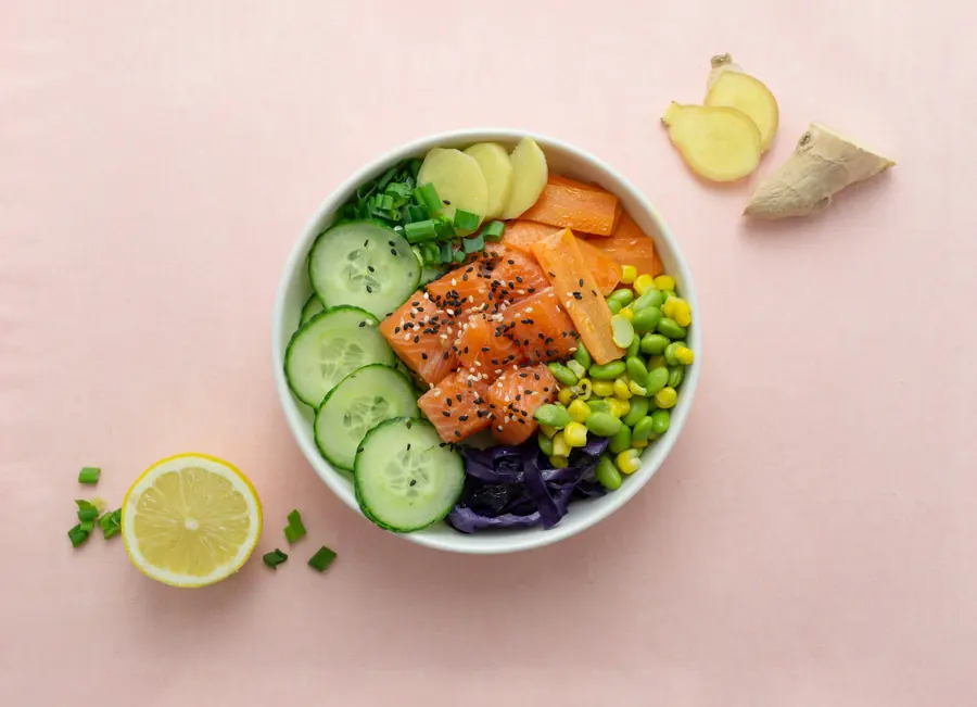 A bowl of food with toppings