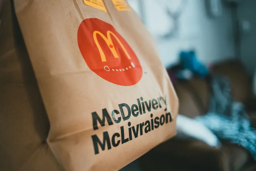 A paper takeaway bag