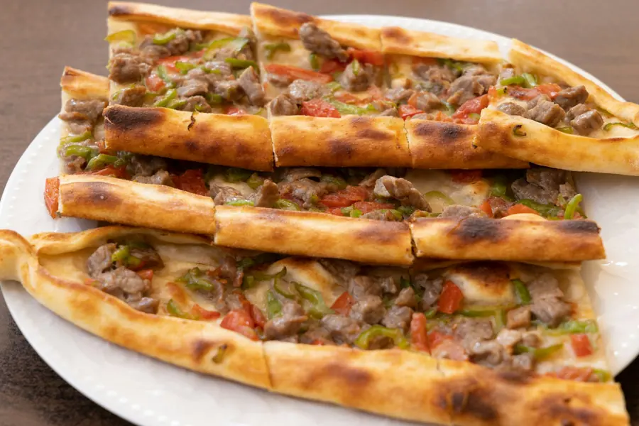 Boat-shaped Turkish pide fresh from the oven